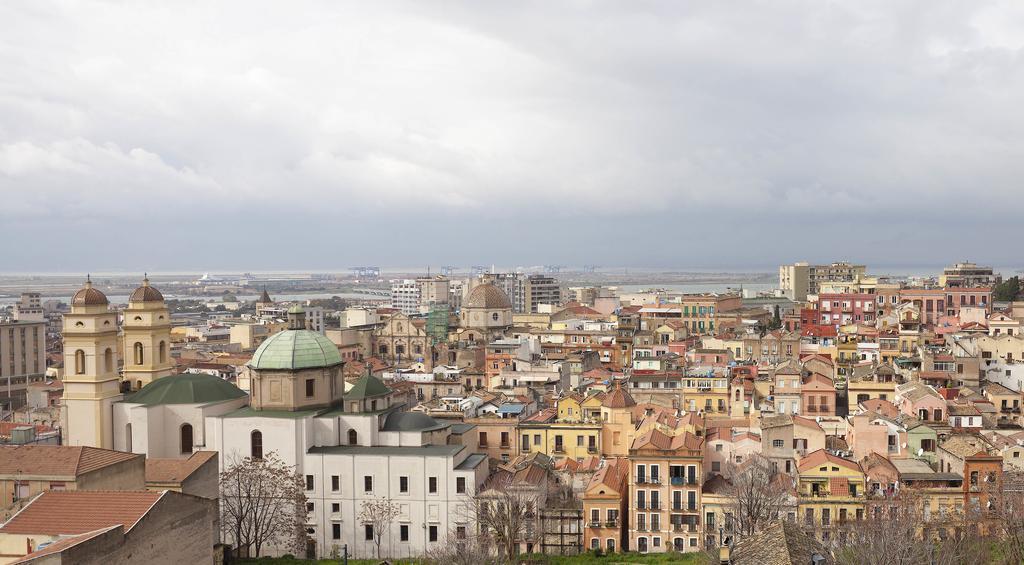 Bed and Breakfast L'Arco Cagliari Exterior foto