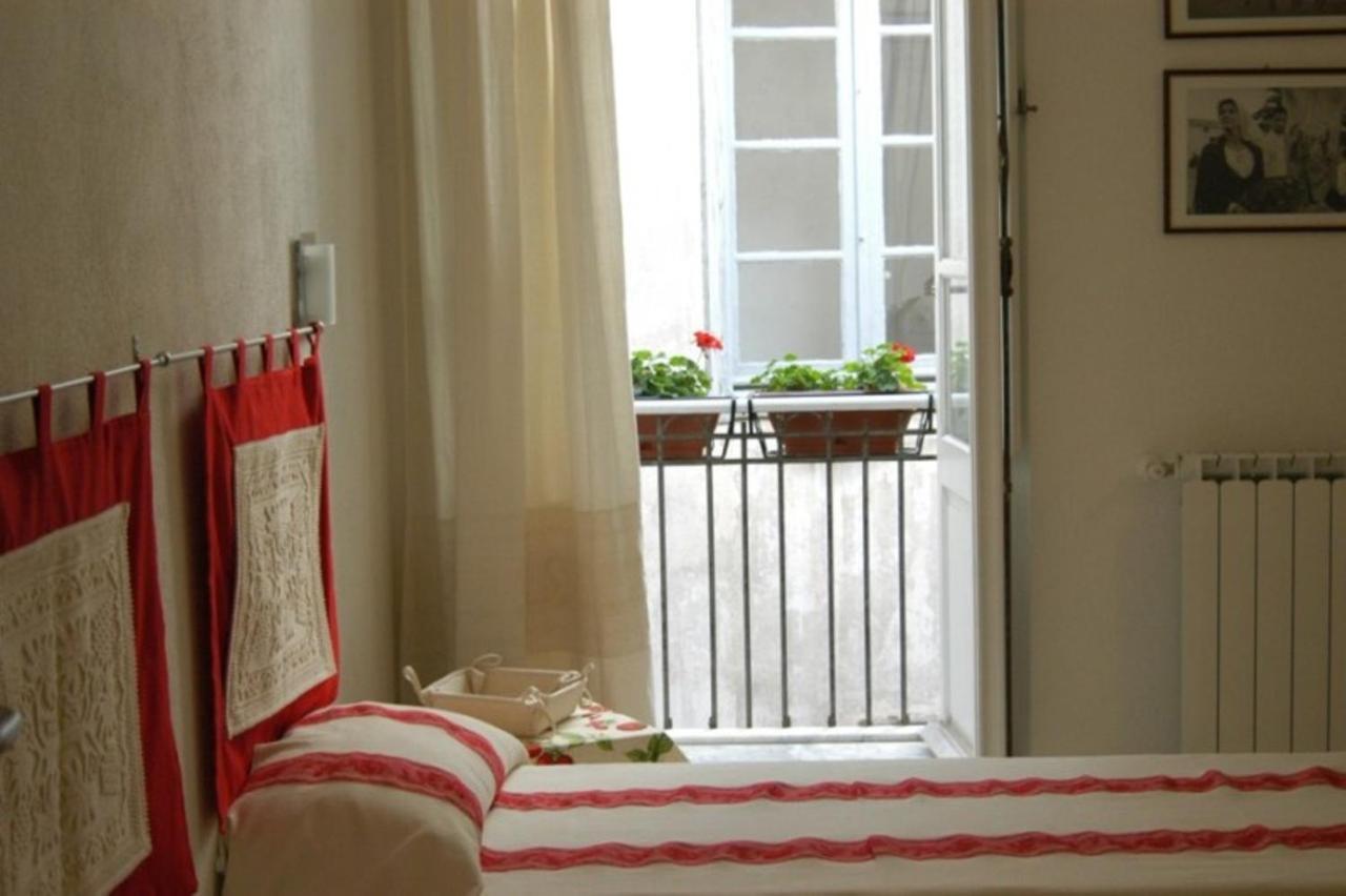 Bed and Breakfast L'Arco Cagliari Zimmer foto